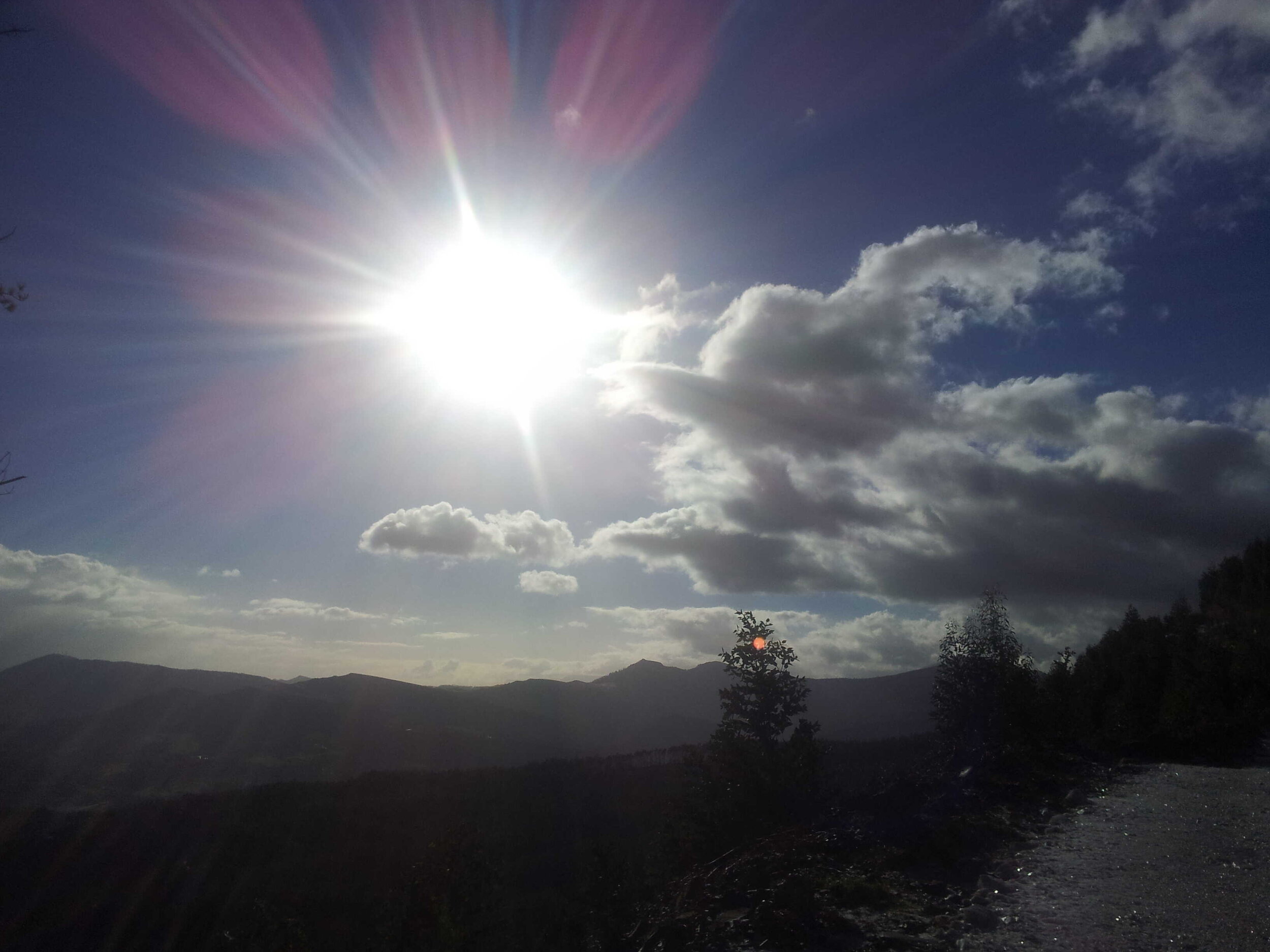 paisaje-parque-natural-armañon-cielo-carranza-trucios-familia-casa-turismo-rural-familia.jpg