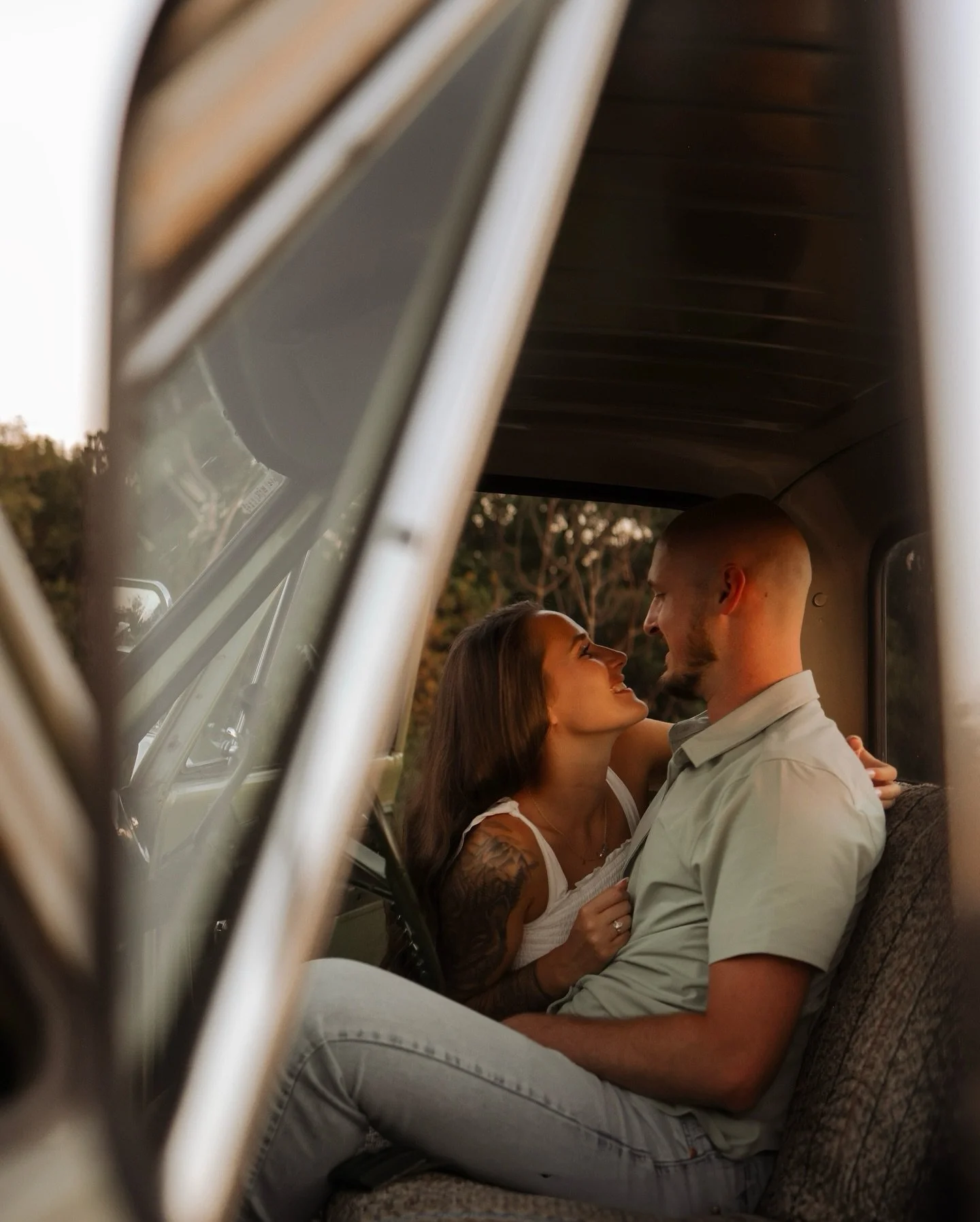 what an absolute honor it is to be trusted to capture love stories. 😭🧡

#mnphotographer #engagementphoto #engagementphotoshoot #mnweddingphotographer #minnesotaphotographer #minnesotaweddingphotographer #midwestweddingphotographer #midwestengagemen