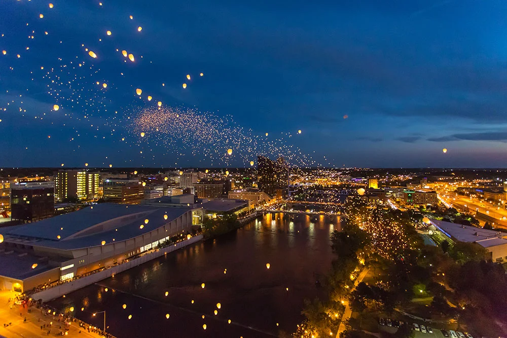ArtPrize2012-LightsNight_0054.jpg