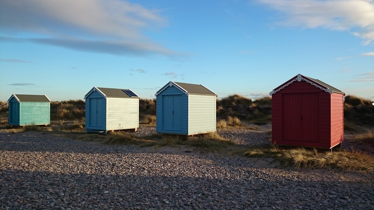 A little trip to Findhorn Beach. It's a really long and beautiful beach. After you have done a nice walk don't miss out &quot;The Bakehouse Cafe&quot;. They do delicious soups, sandwiches, cakes and coffees. They are famous for their bread!⁠
⁠
#theba