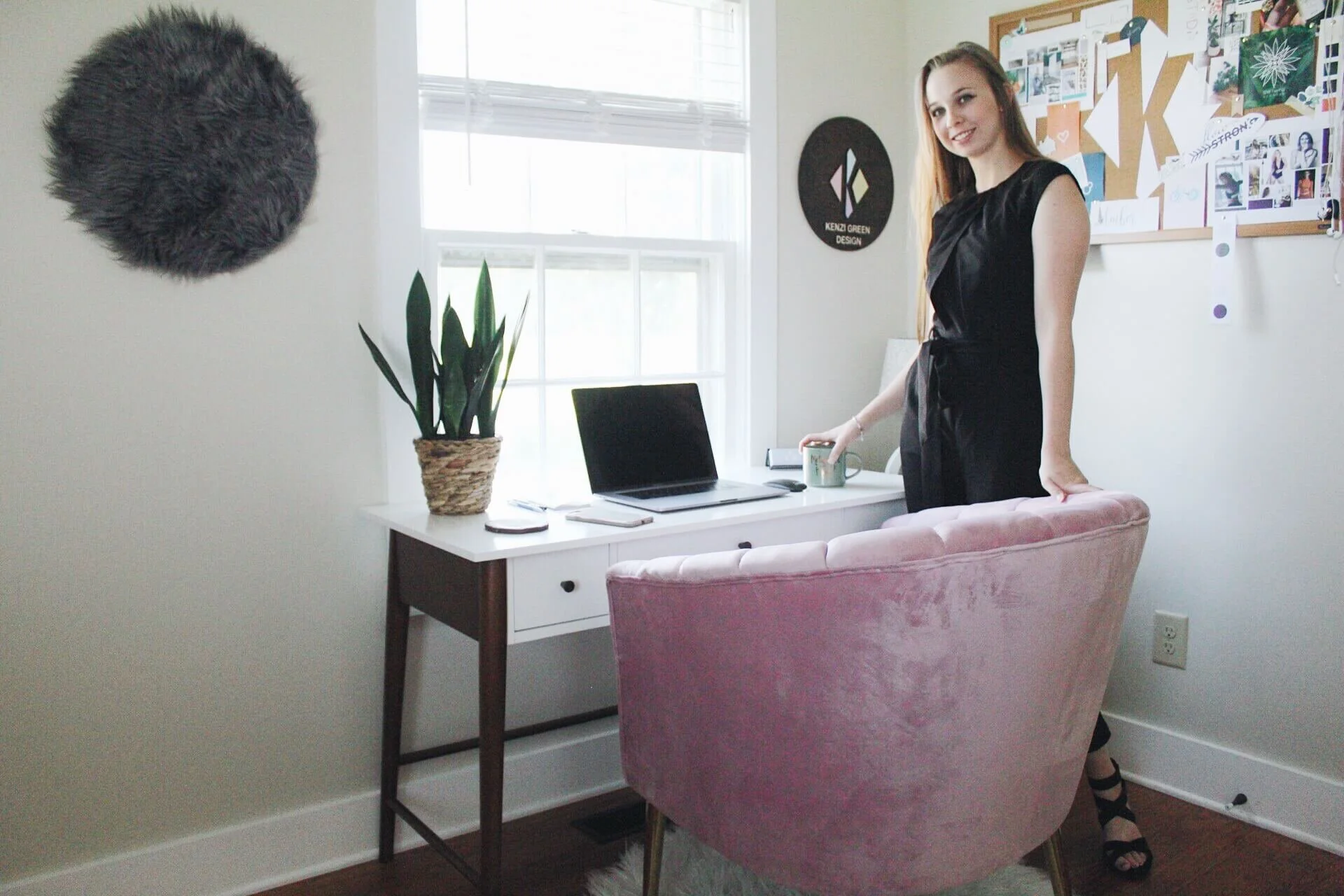 Kenzi Green Design Office Studio #designstudio #homeoffice