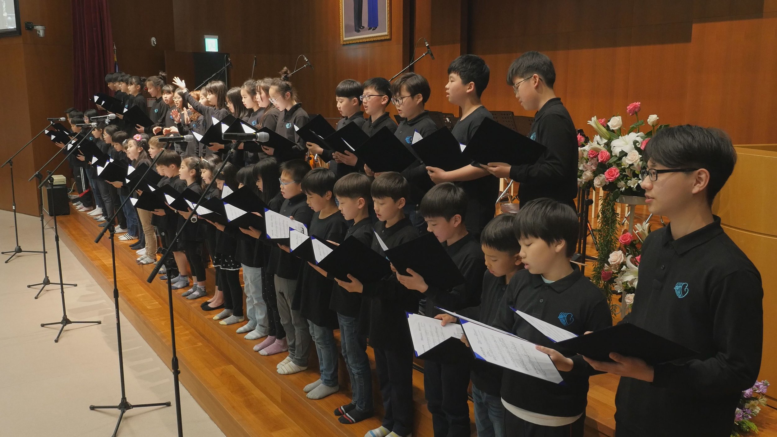 Choir 3.jpg