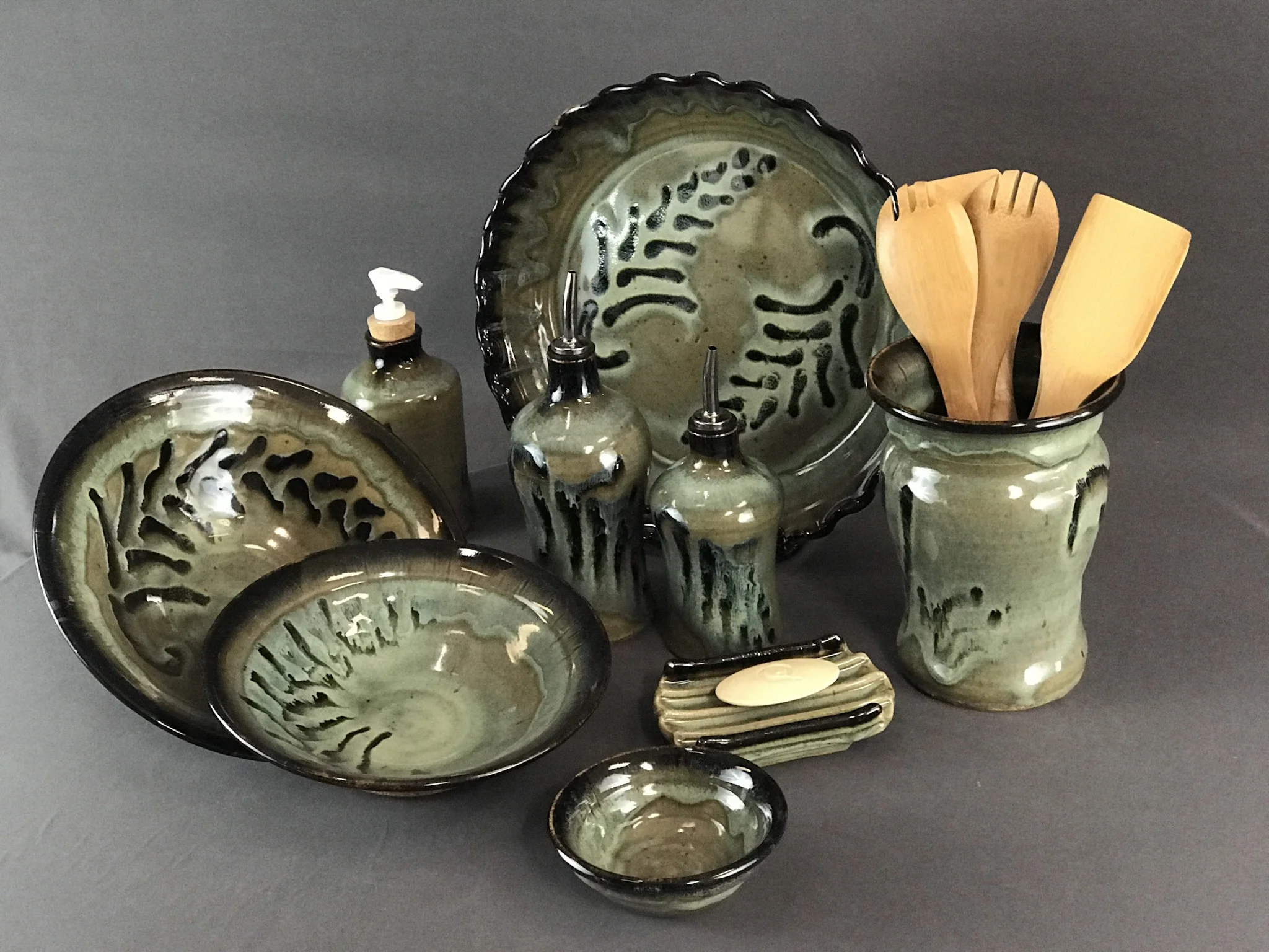 WMP_KenMerrick_GreenKitchenware.jpg