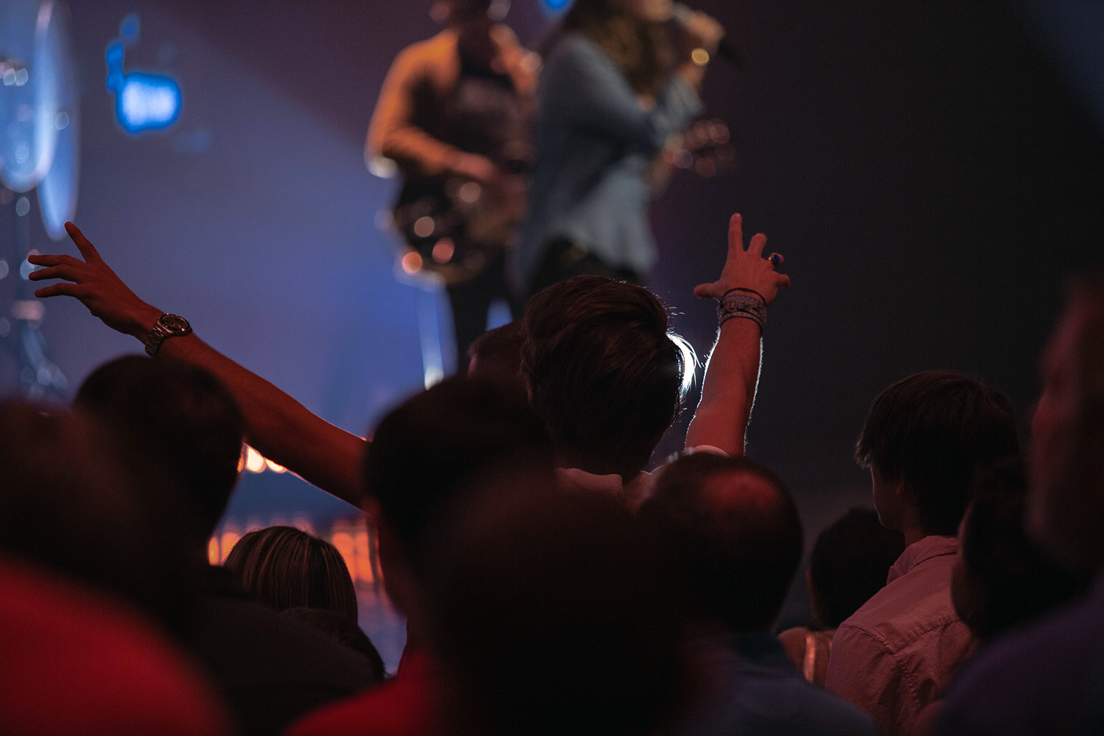 LowCountryCommunityChurch_Bluffton_SC_worship_1.jpg
