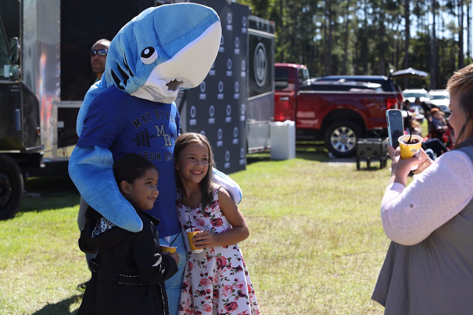 LowCountryCommunityChurch_Bluffton_SC_volunteer_8.jpg