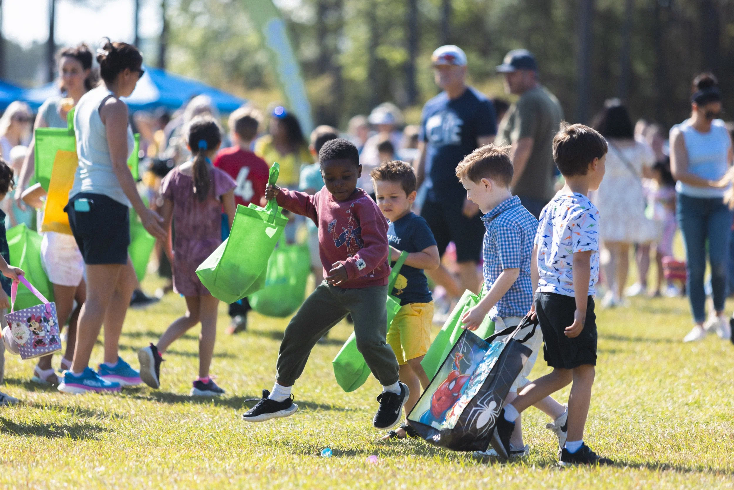 <H2>EASTER PARTY</H2>