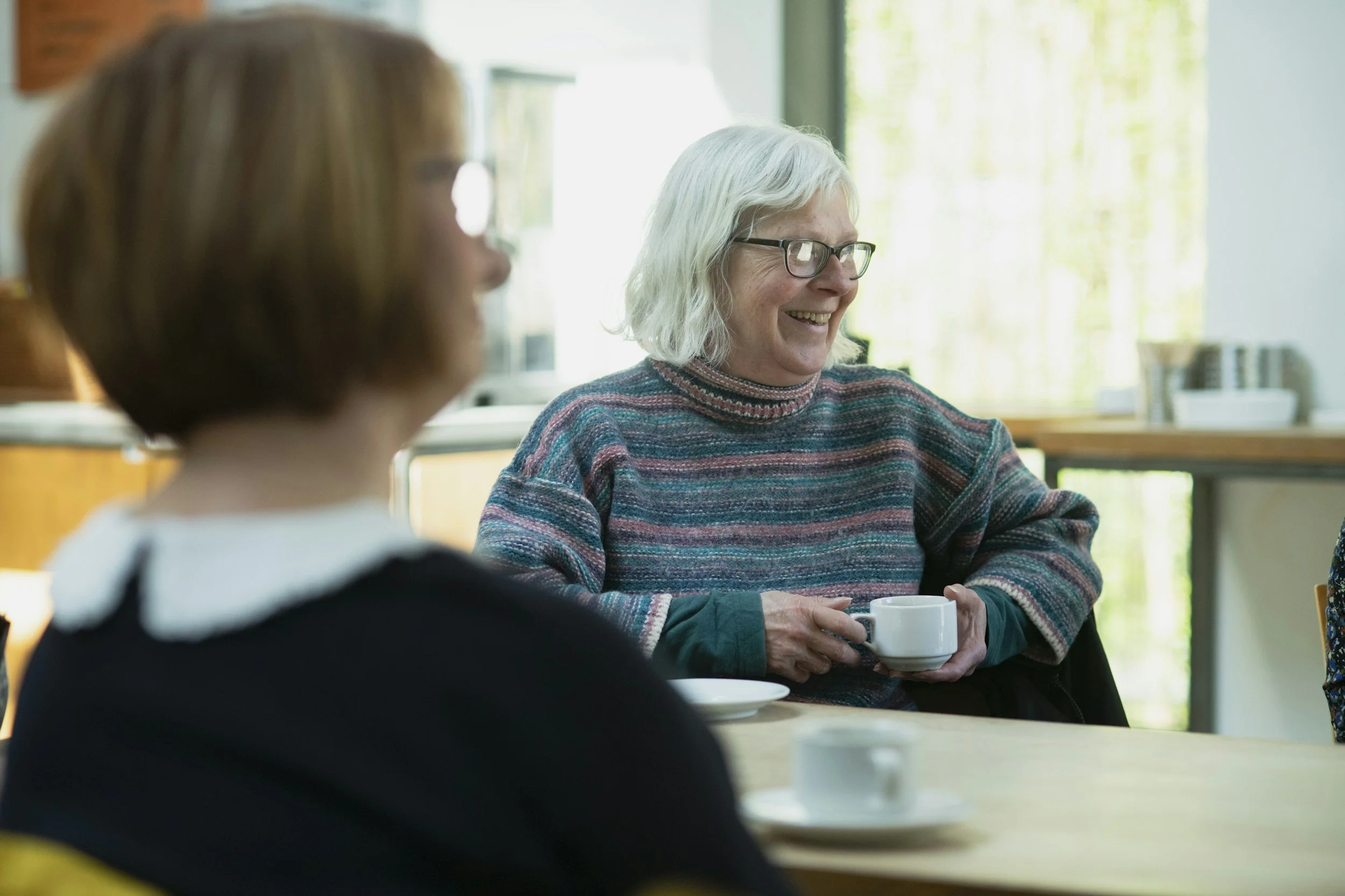 <h2>SINGLES CLUB</h2>