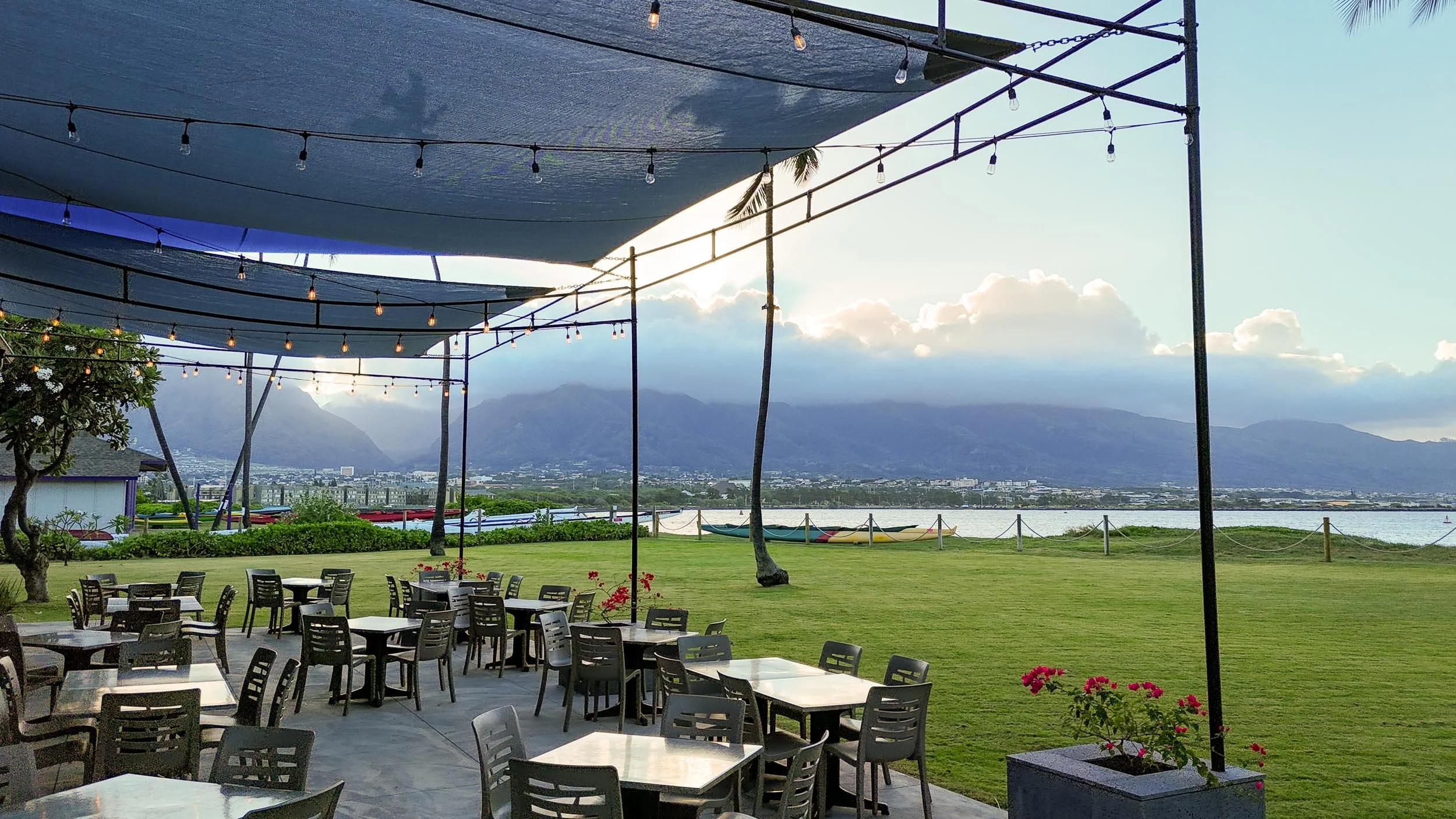 Patio 02.jpg