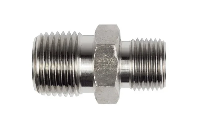 3/8" MNPT x 1/4" MNPT Tylok® Hex Reducing Nipple