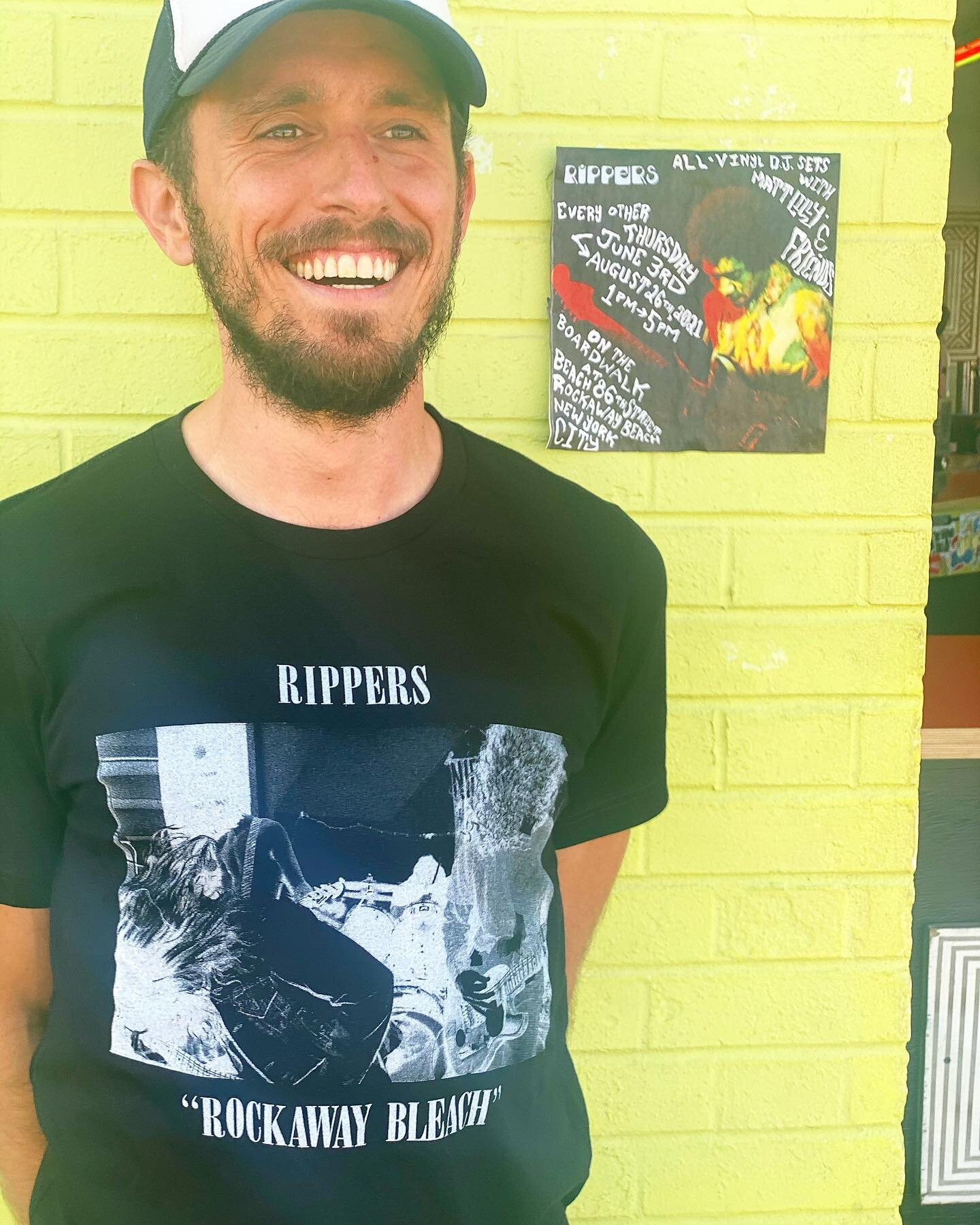 #mattlilly spinning vinyl tomorrow and slinging these shirts he made with Carousel&rsquo;s Press. Come snag some tunes and a shirt while they last! 1-5pm
#mattlillyoninstagram #mattlillydoesntuseinternet
