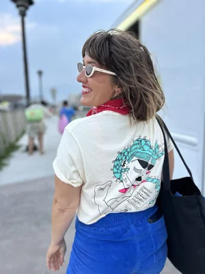 HEATHER BENJAMIN - tee - neutral — Rippers