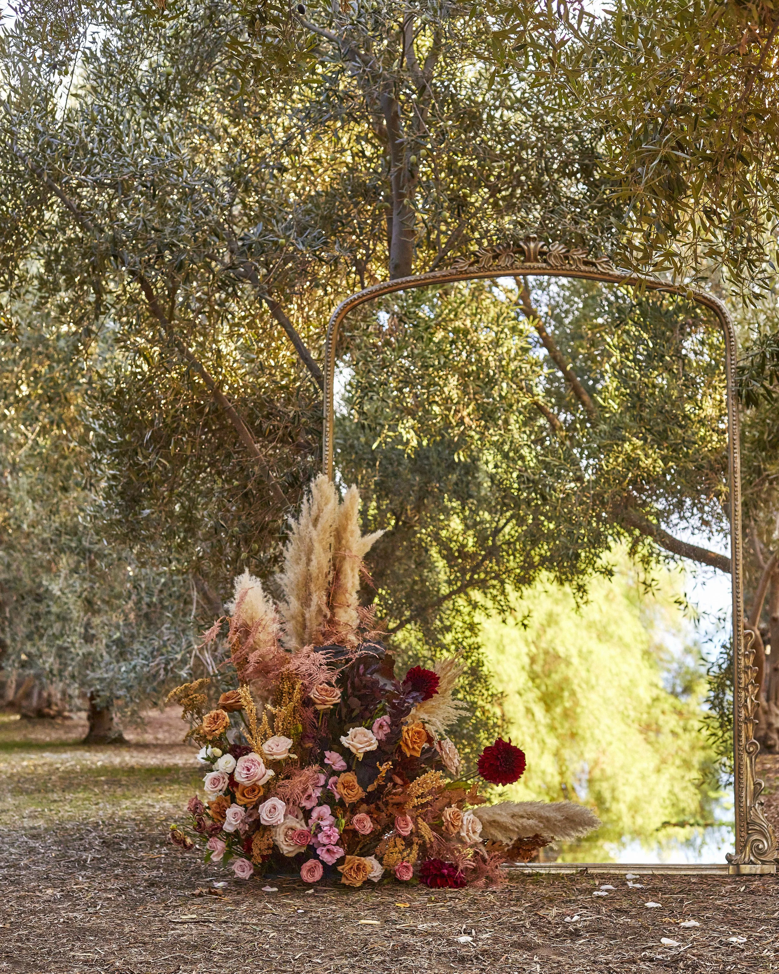 Vignette_Mirror_0016_Cropped.jpg