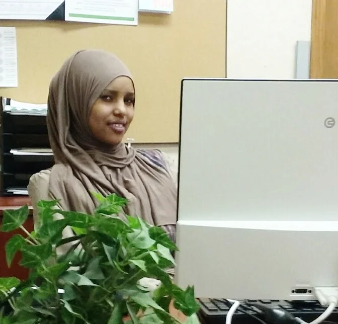yurub-front-desk.jpg