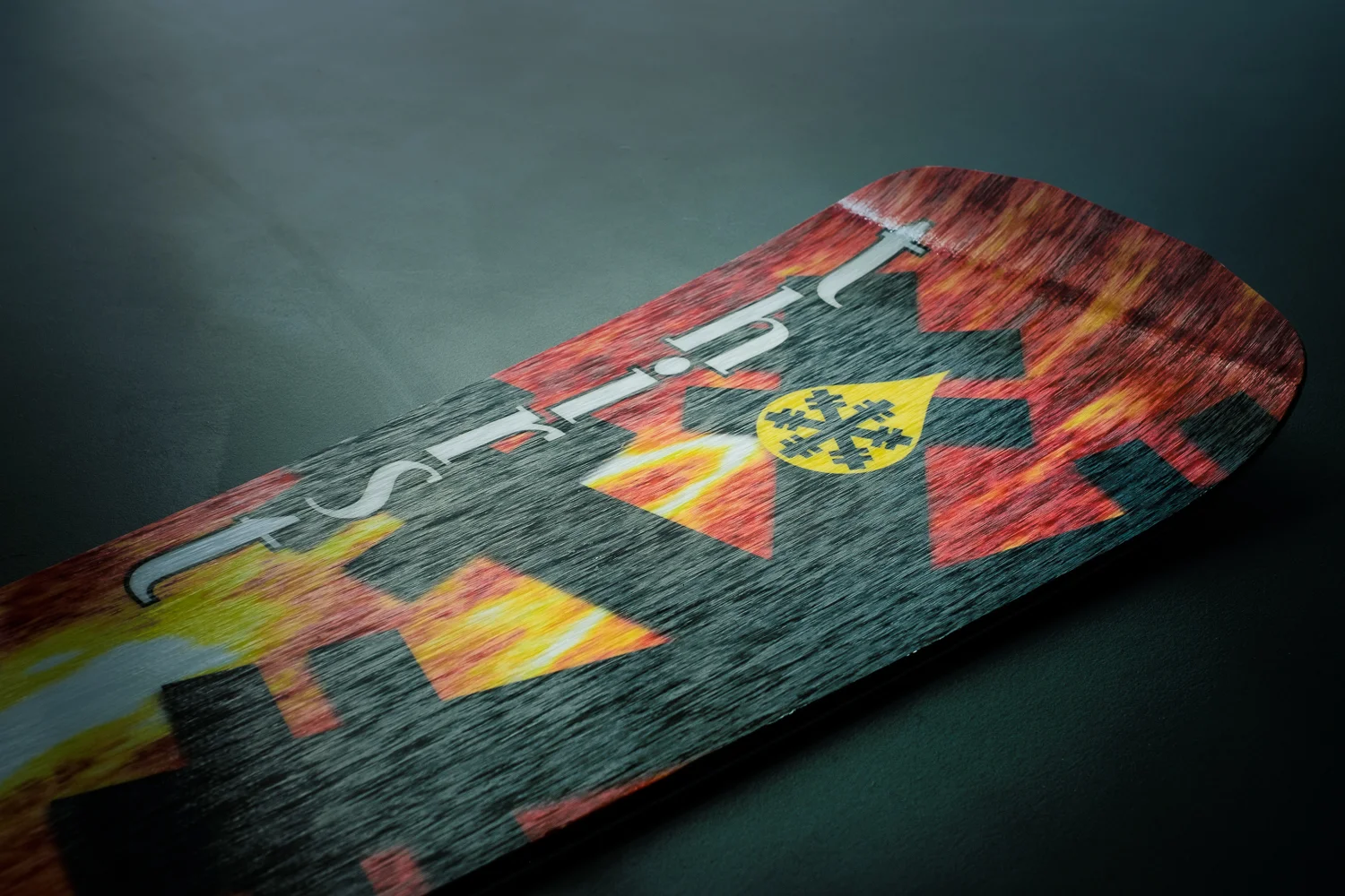 thirst snowboards