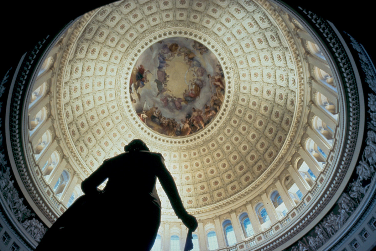 us-capitol-building-dome-interior.jpg