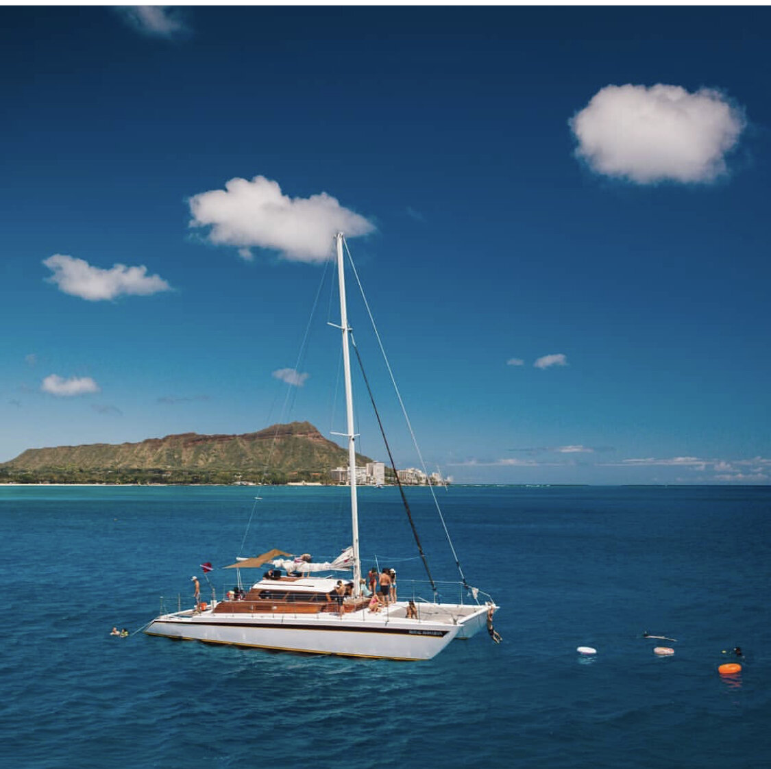 Snorkeling with turtles in Waikiki 