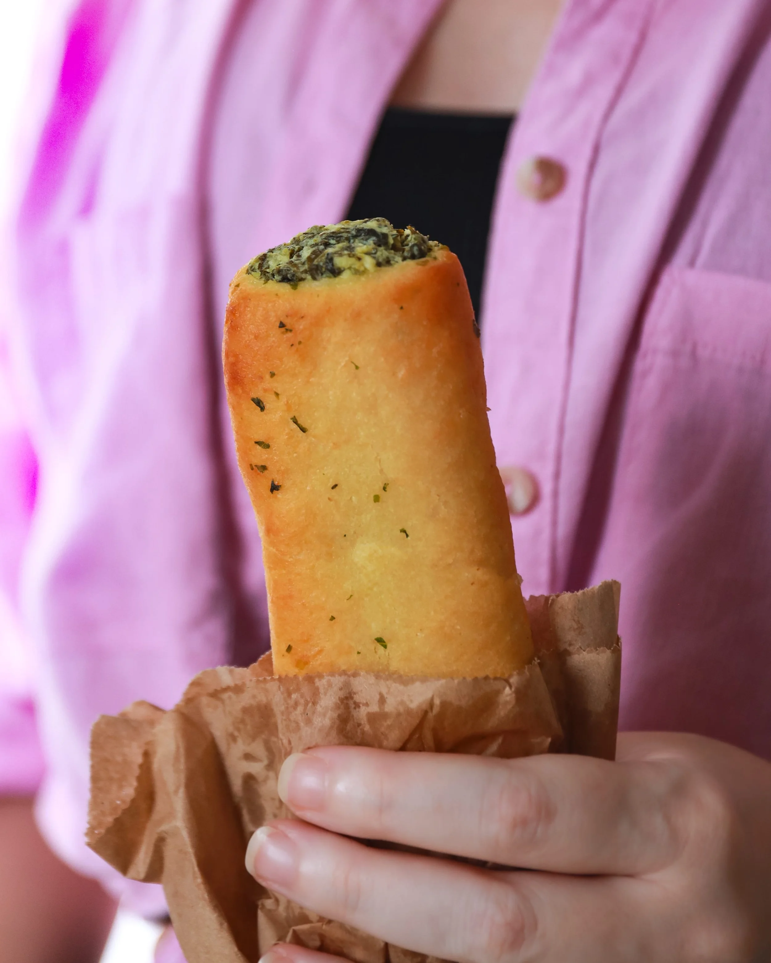 Lifestyle - spinach roll 4-min.jpg