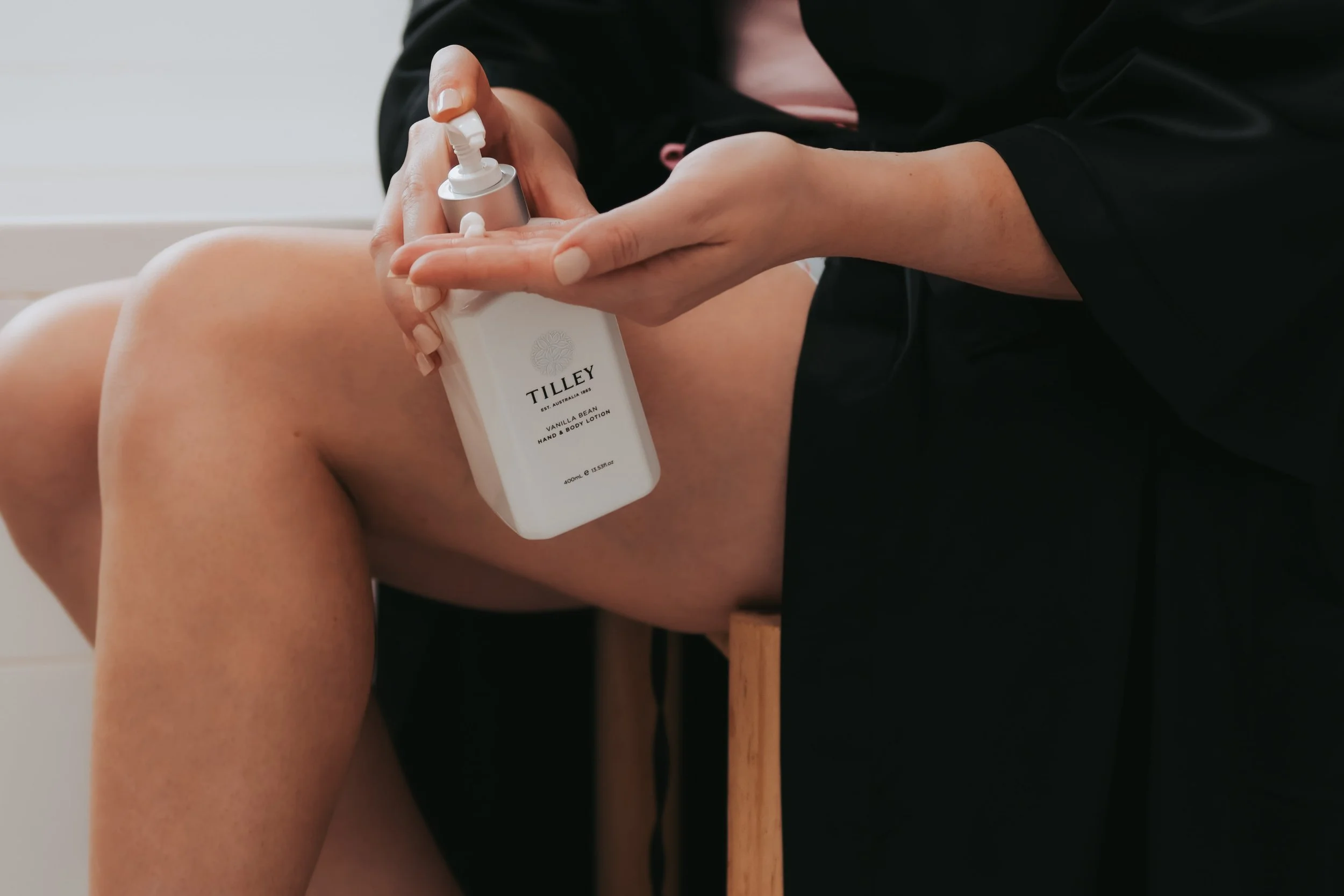 lifestyle-shoot-clean-beauty-products.jpg