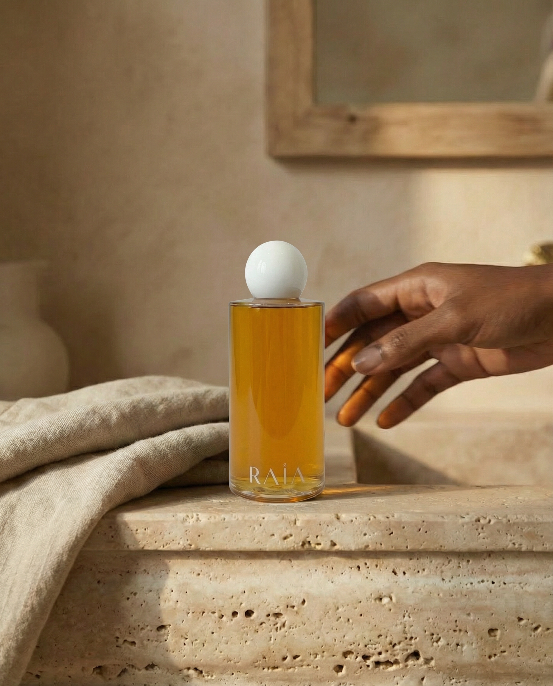 raia-illuminating-body-oil.png