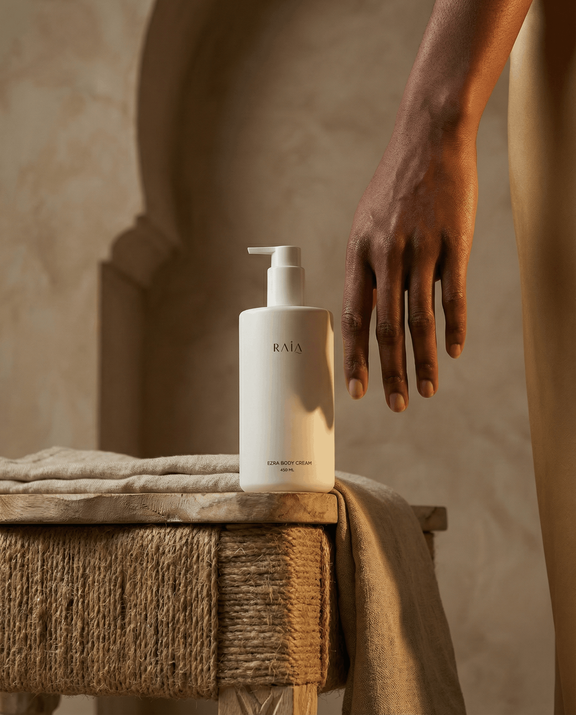 raia-skin-ezra-body-cream-hydrating-lotion (1).webp