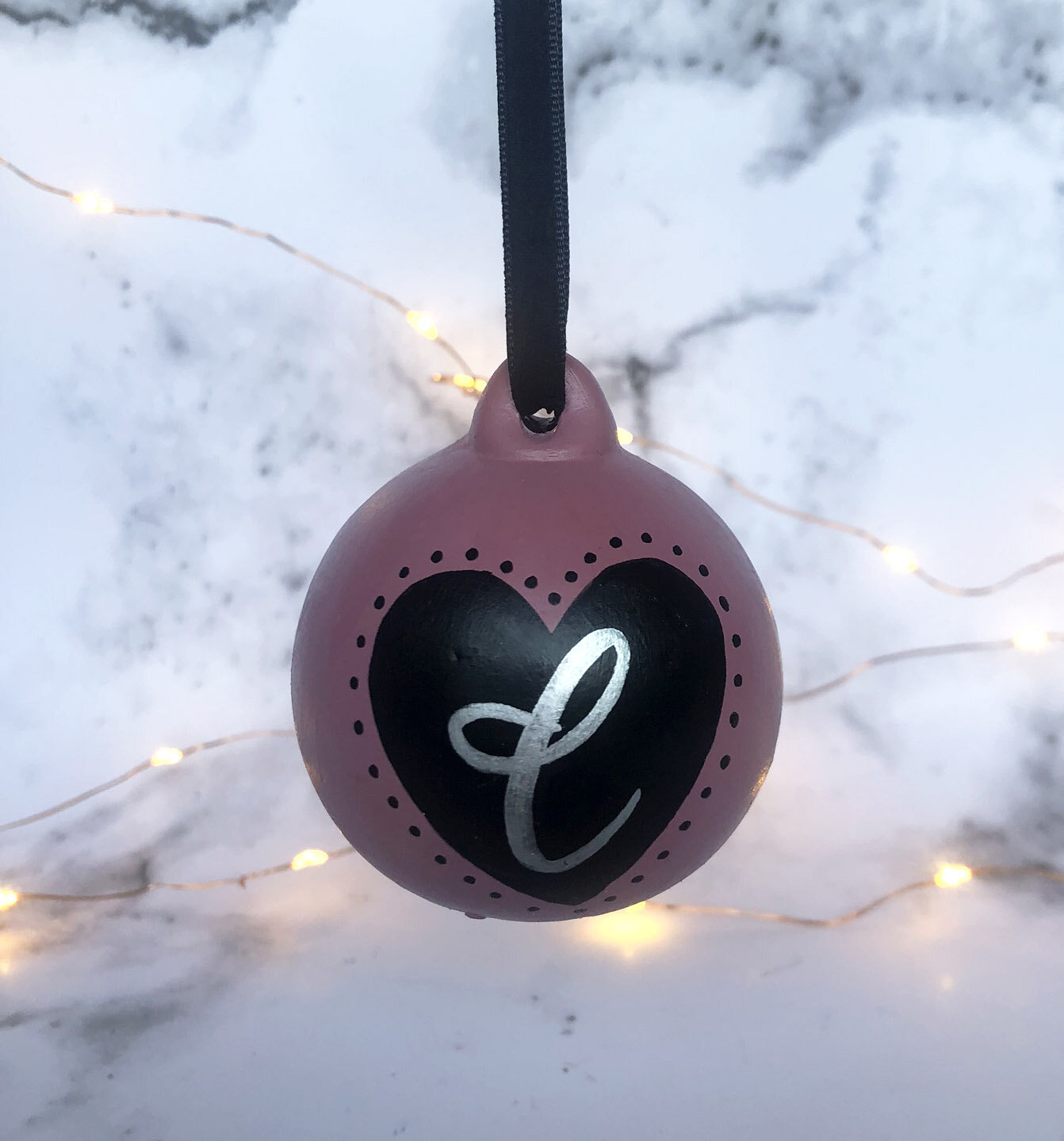 Christmas_Personalised_Heart_Bauble_01.jpg