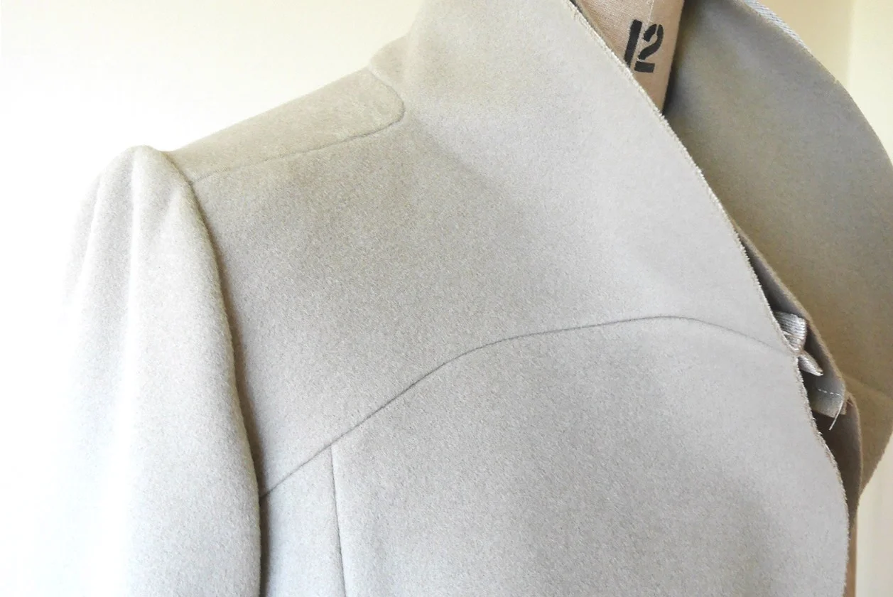 ophelia-handmade-coat-front-to-back-collar.jpg