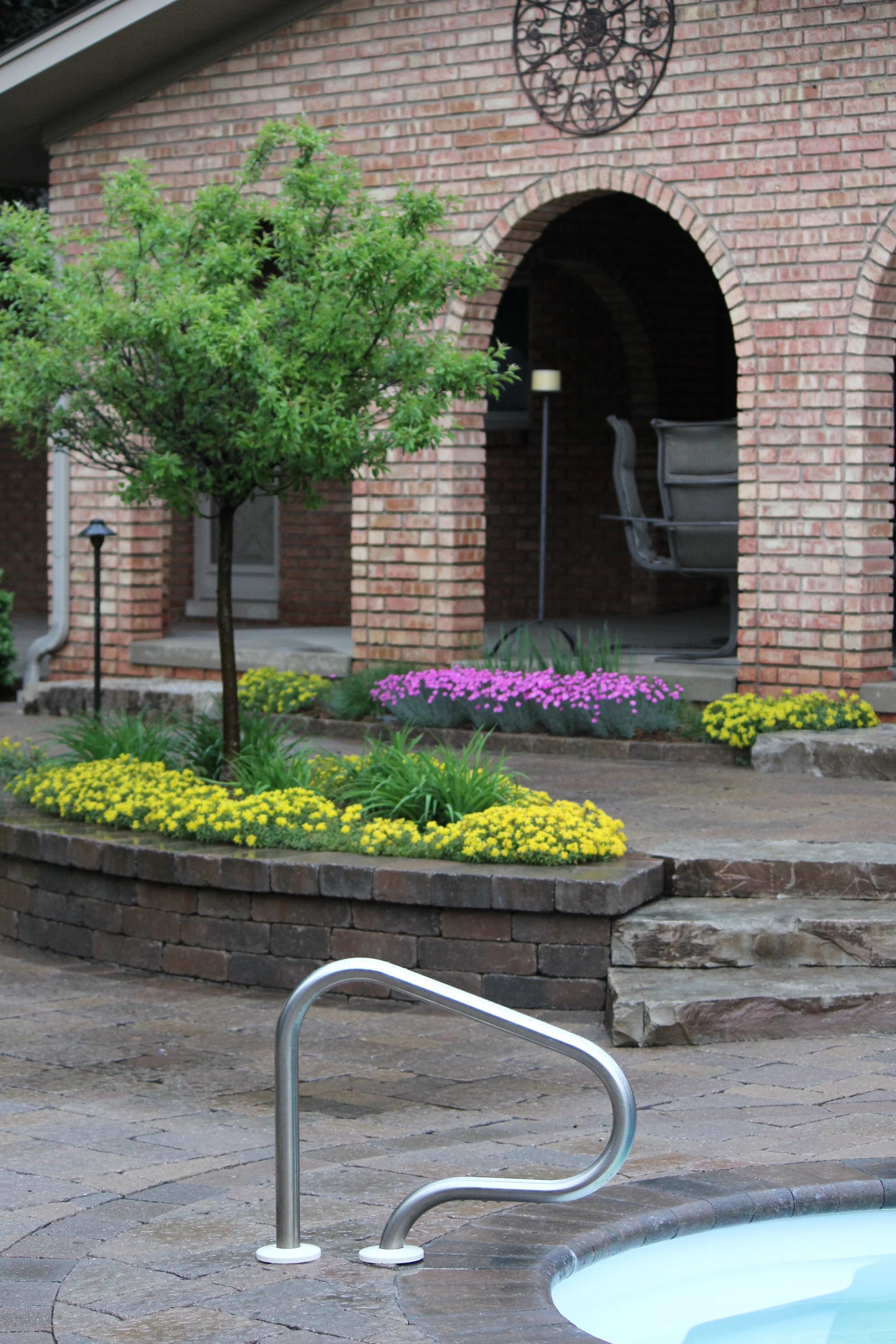 Landscape Design Ideas: How Landscaping Companies Create Beautiful Features in the Troy, MI Area