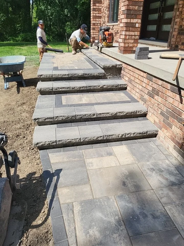 Paver steps and stairs installation