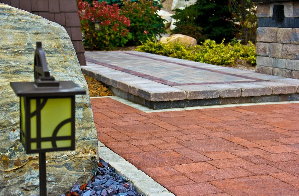 Patio Pavers in Birmingham, Bloomfield Hills, Grosse Pointe Farms, Troy MI