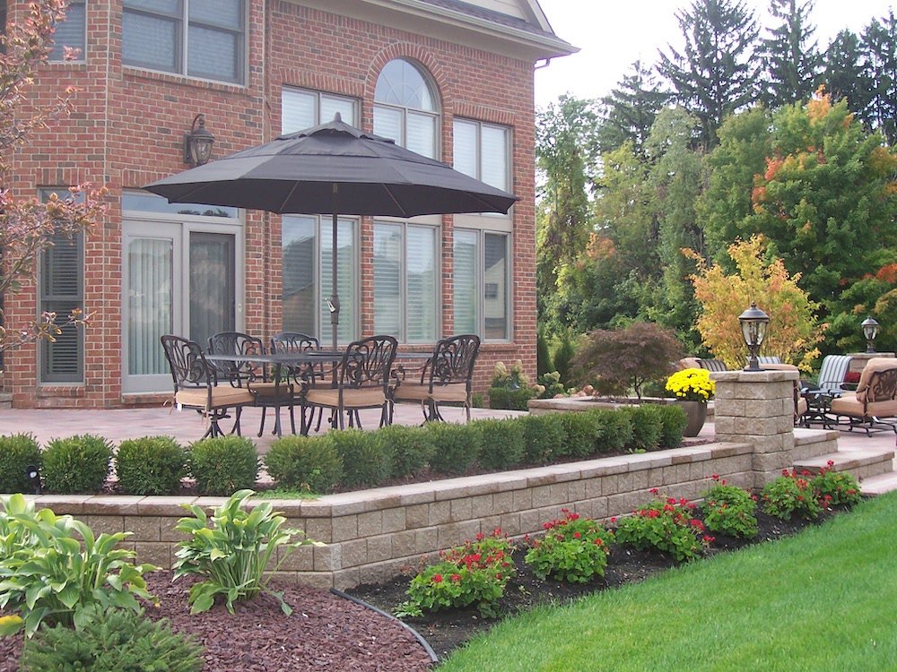 Patio pavers in Grosse Pointe Farms, MI