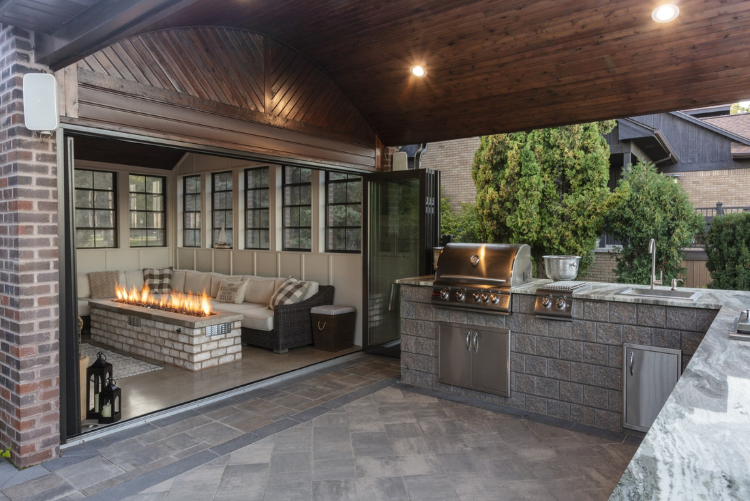 Spotlight on Outdoor Kitchen Design and Planning: Everything You Need to Know Before You Build