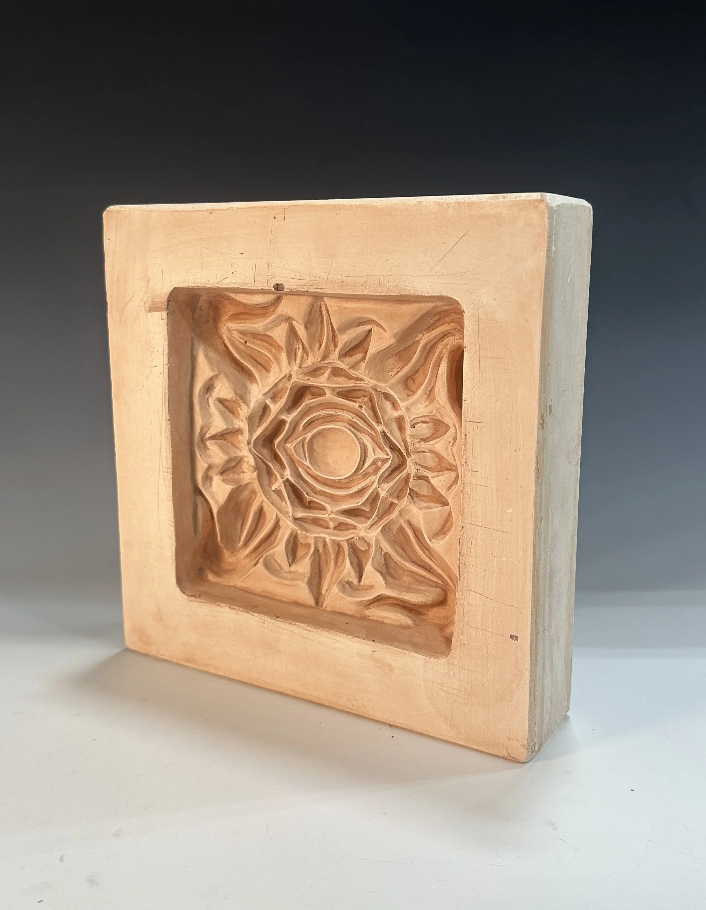 EmWright_TileMold_F2025_02 (1).jpg