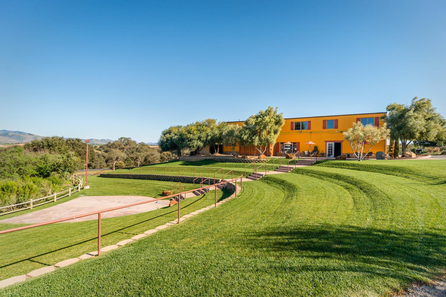 Cotton Wood Canyon-large-003-3-Tasting Room View-1499x1000-72dpi.jpg