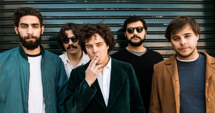 Mão Morta e Capitão Fausto no TAGV