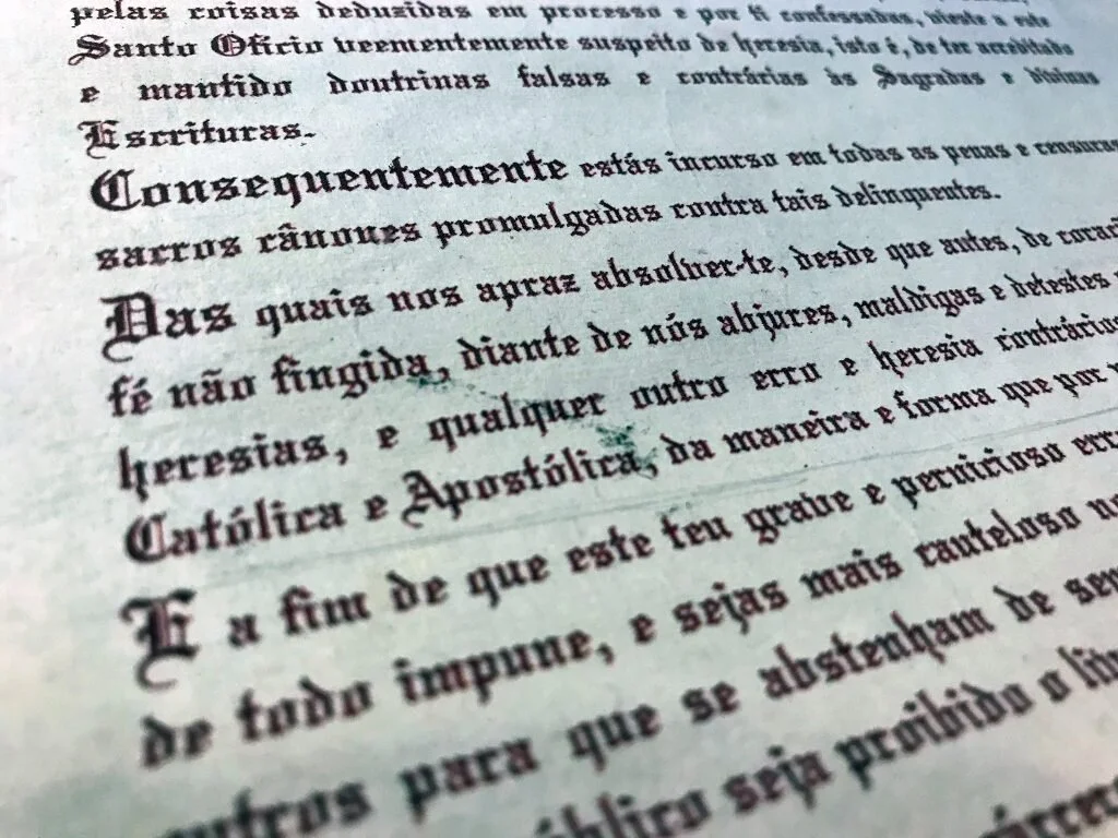 Companhia Marionet estreia “A Revolução dos Corpos Celestes” no TCSB 