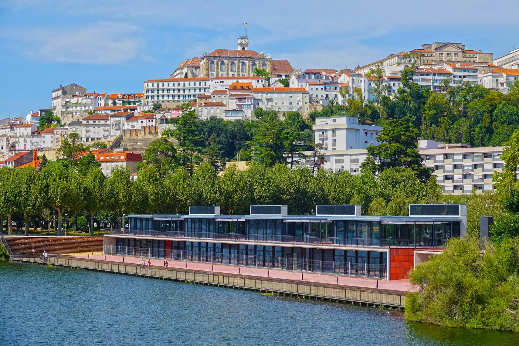Gastrobar, restaurante italiano e gelados artesanais no Parque Verde do Mondego!