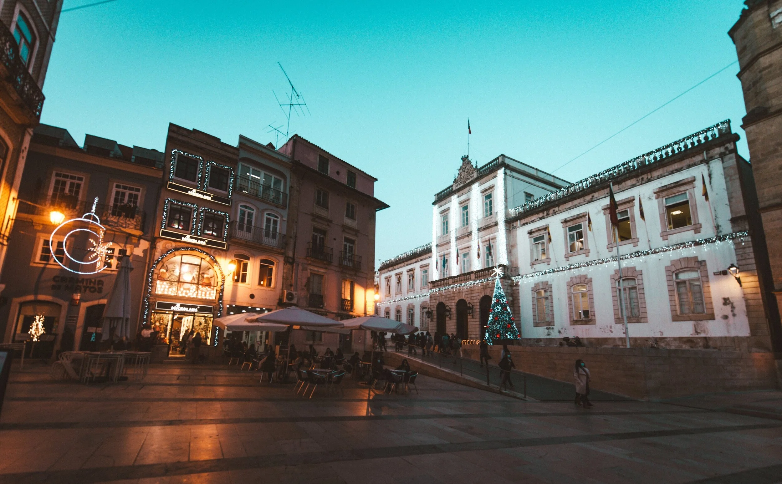 Herman José, Catarina Camacho e muita música no programa de fim de ano digital da cidade de Coimbra