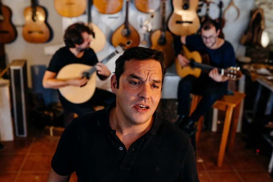 João Farinha lança videoclipe do tema "GRITO" 