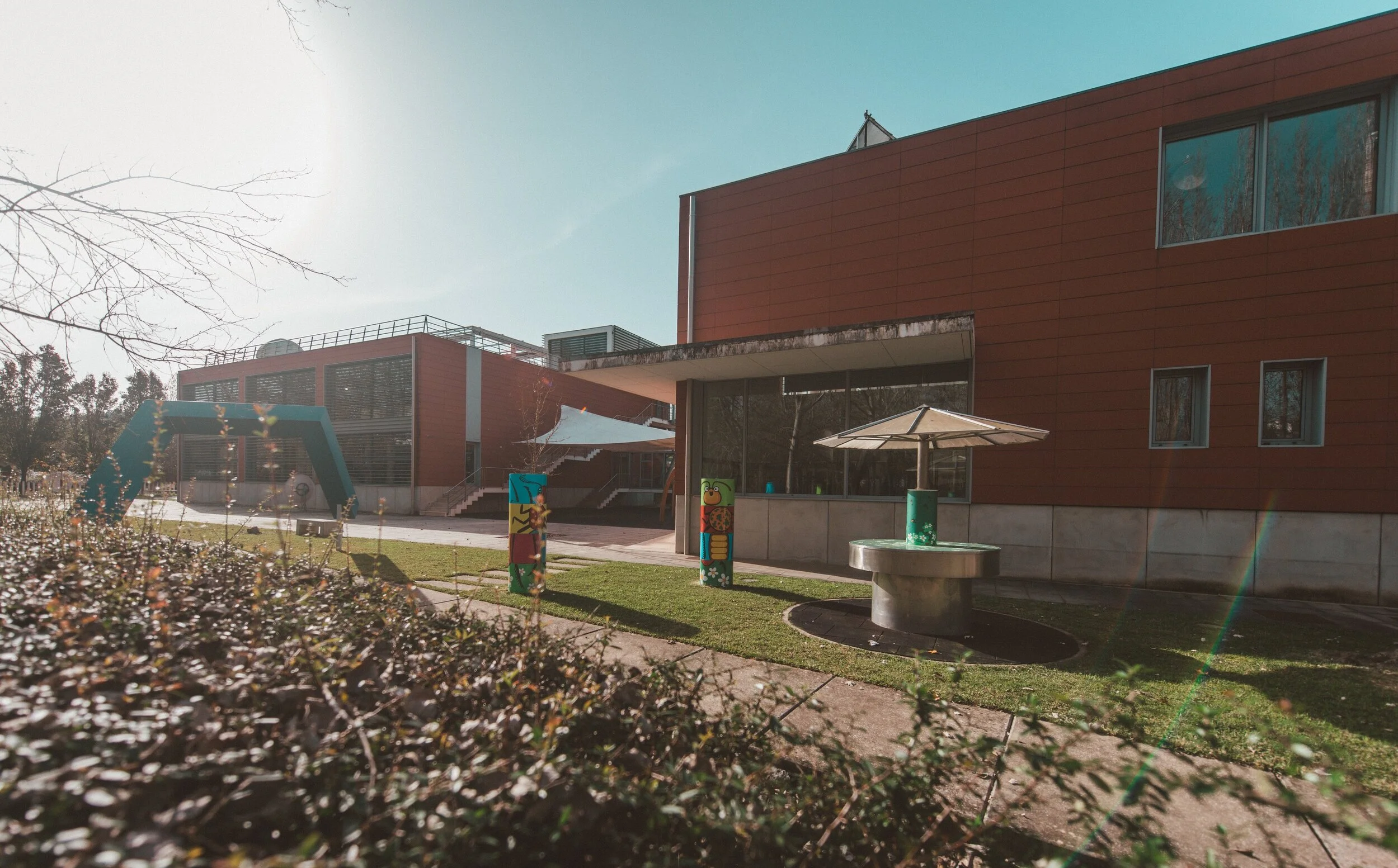 Exploratório lança workshops de ciência em direto para jovens estudantes