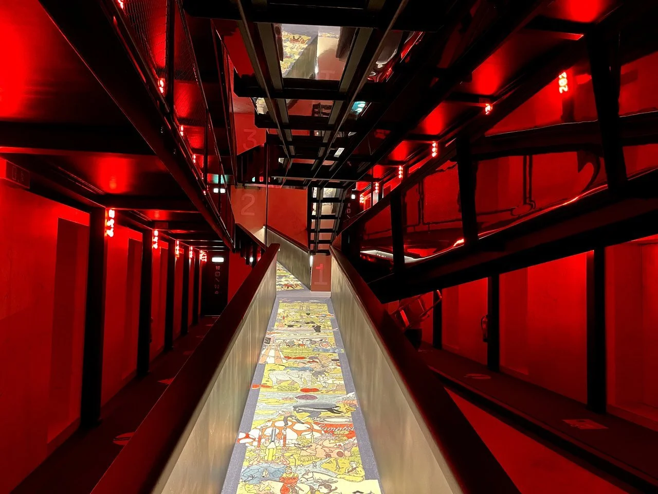 w360.pt: No Zero Box Lodge de Coimbra dormimos dentro de um caixote