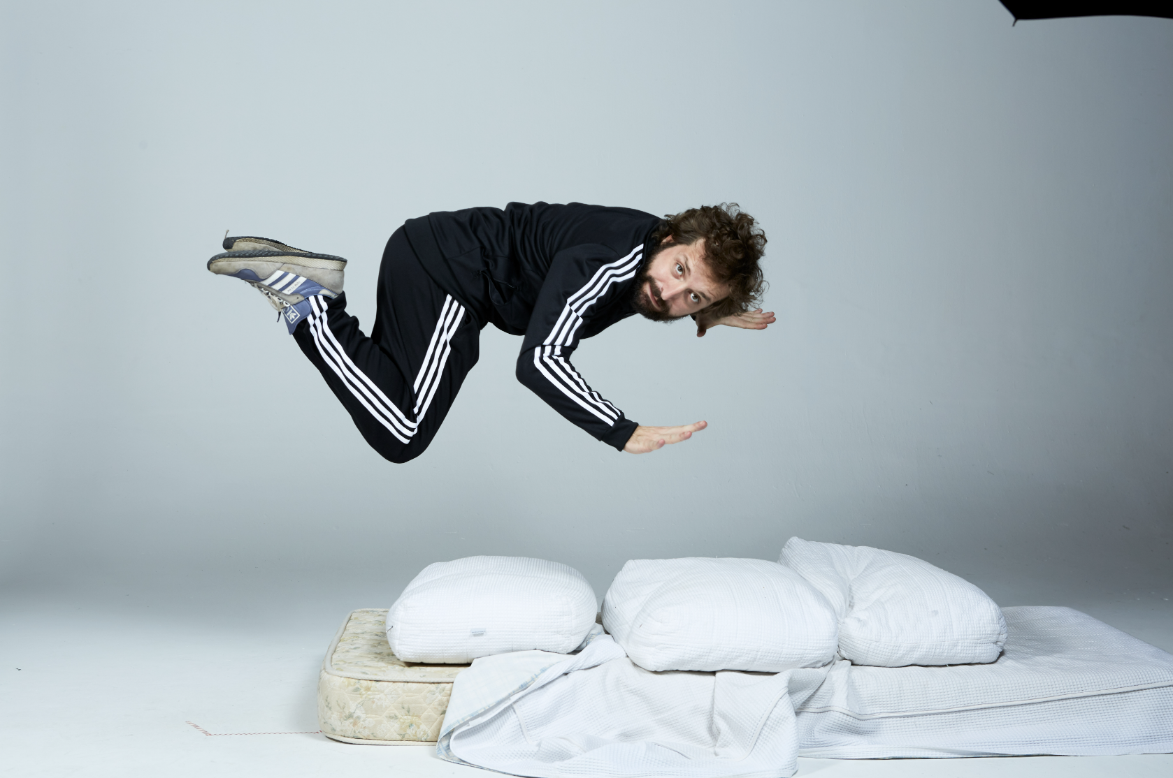 Gregório Duvivier está de regresso a Coimbra!