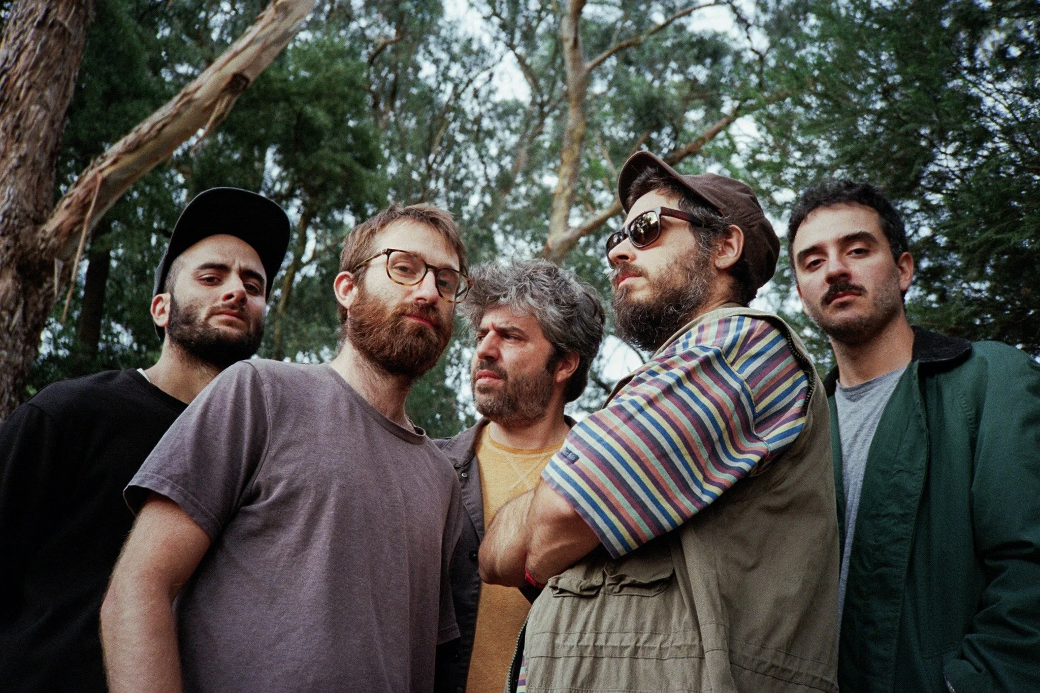 Duques do Precariado apresentam Encarnação |  Salão Brazil