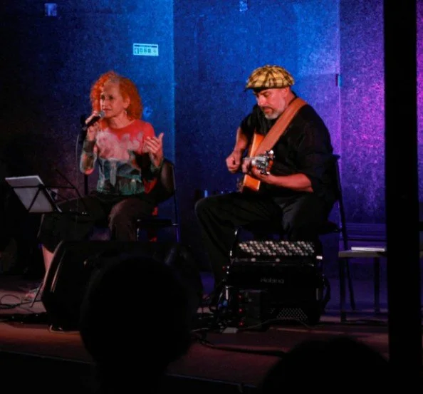 Jóia - "hinos de revolução" | Vera Mantero e Nuno Salvado | Teatrão