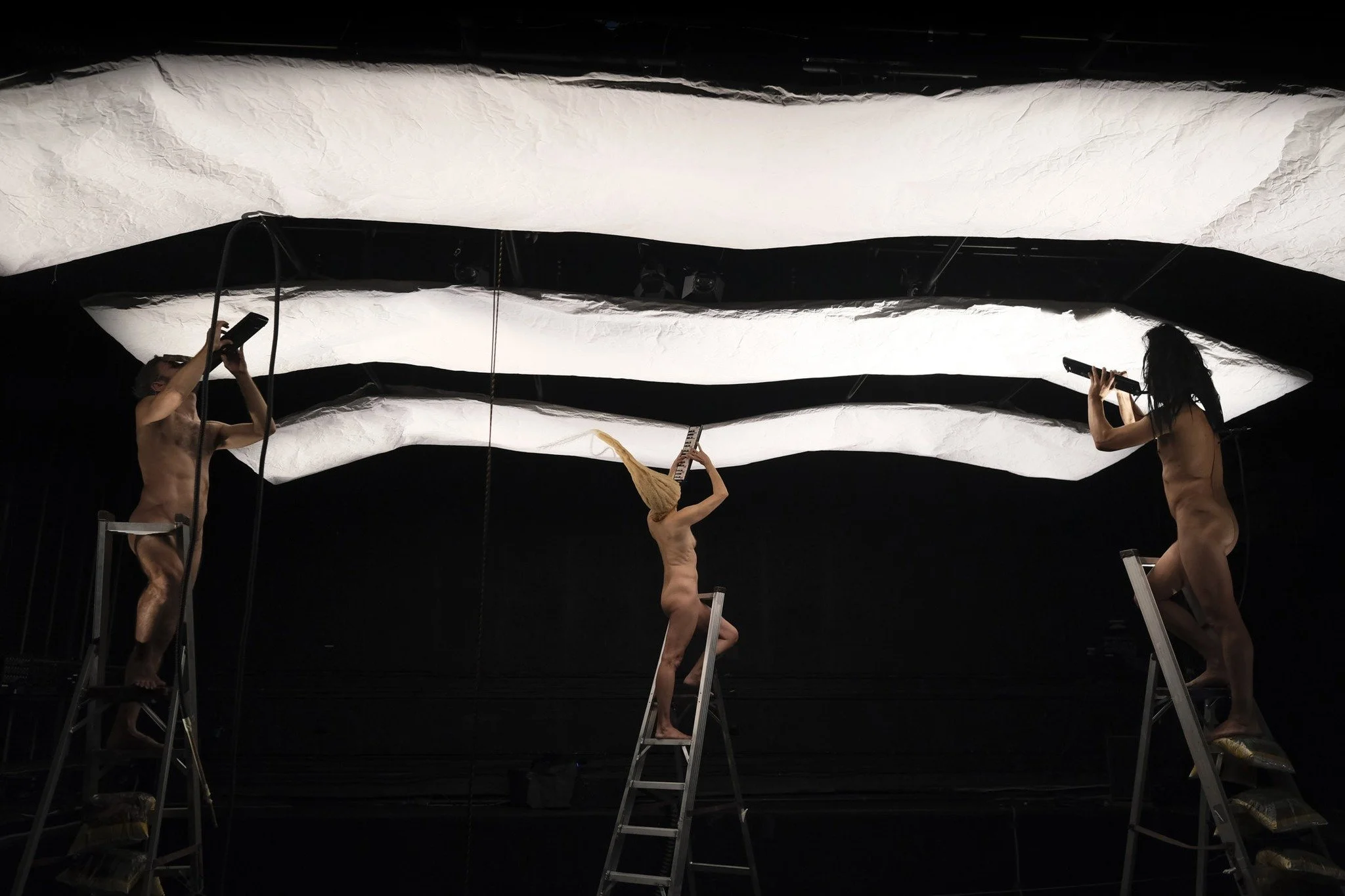 __chãocéu| / O Rumo do Fumo + Oficina "Os objetos de__ chãocéu|" | Teatrão