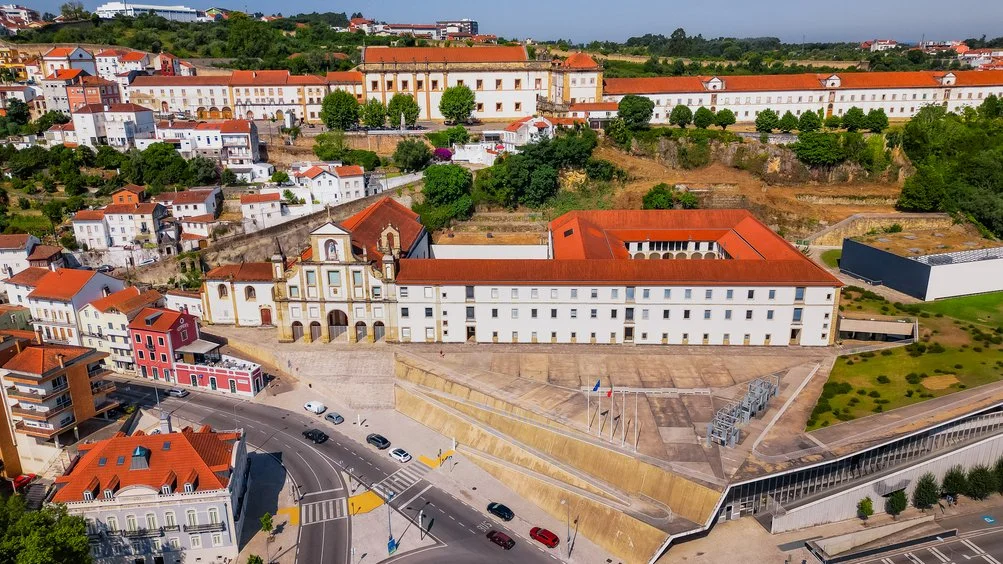 7 dias, dezenas de planos: Coimbra não abranda esta semana