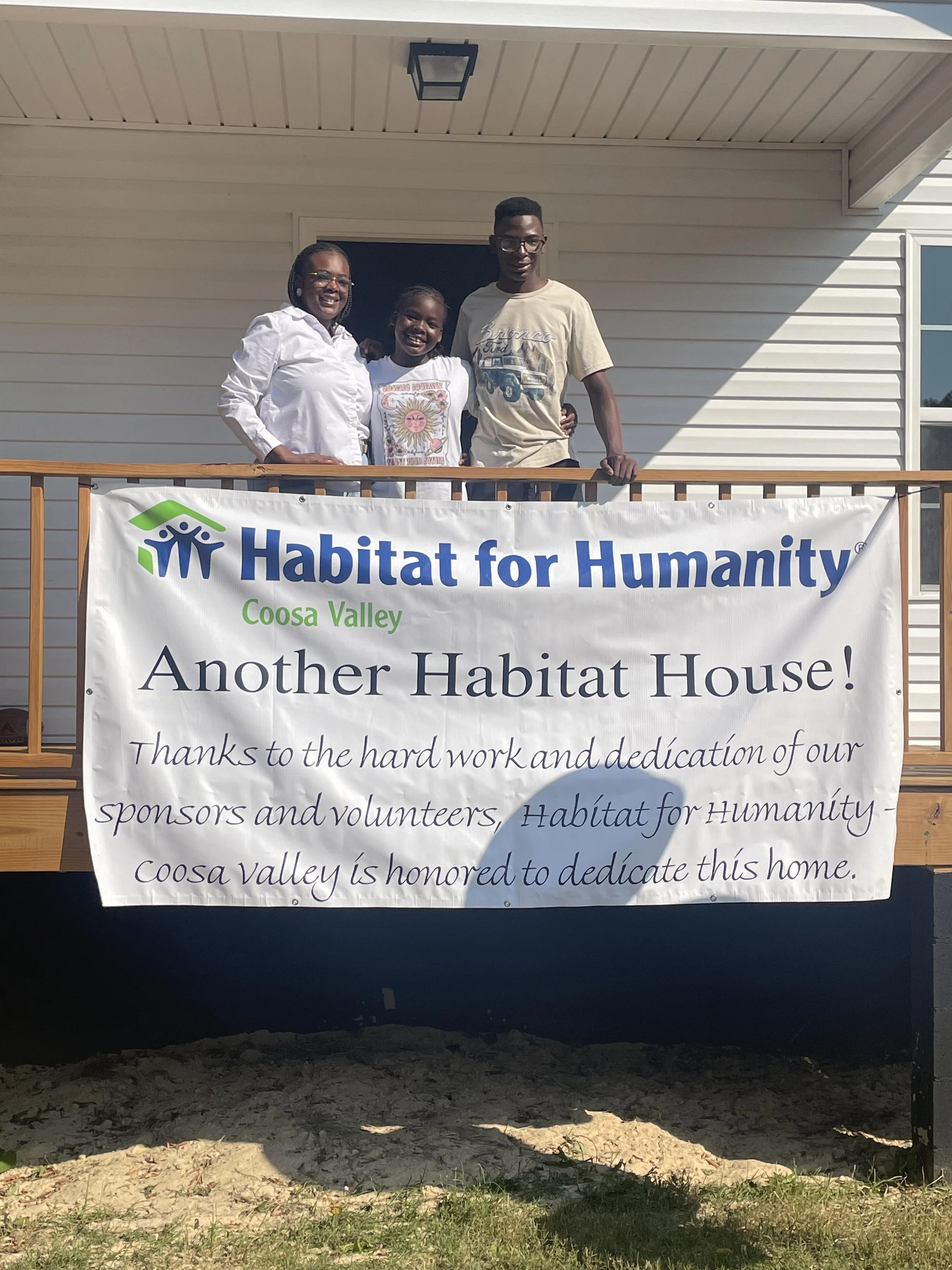 simone and her 2 kids.jpg