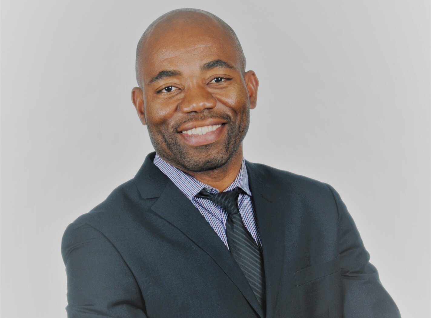 Dieudonné Ella Oyono, Président du Parti Québécois. 