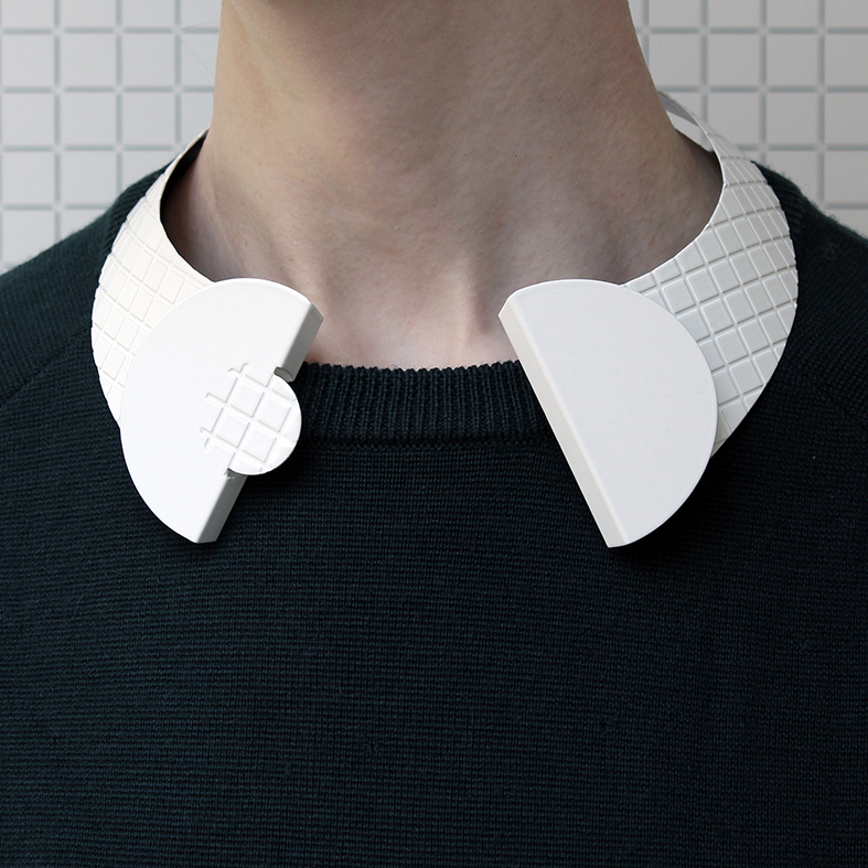 white+one+piece+winged+collar+(front+angle+on+model).jpg