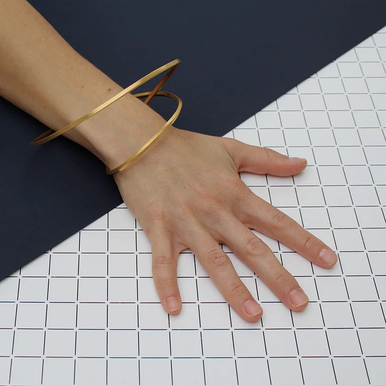 www.poppynorton.com - infininty bangle - large size (on model).jpg