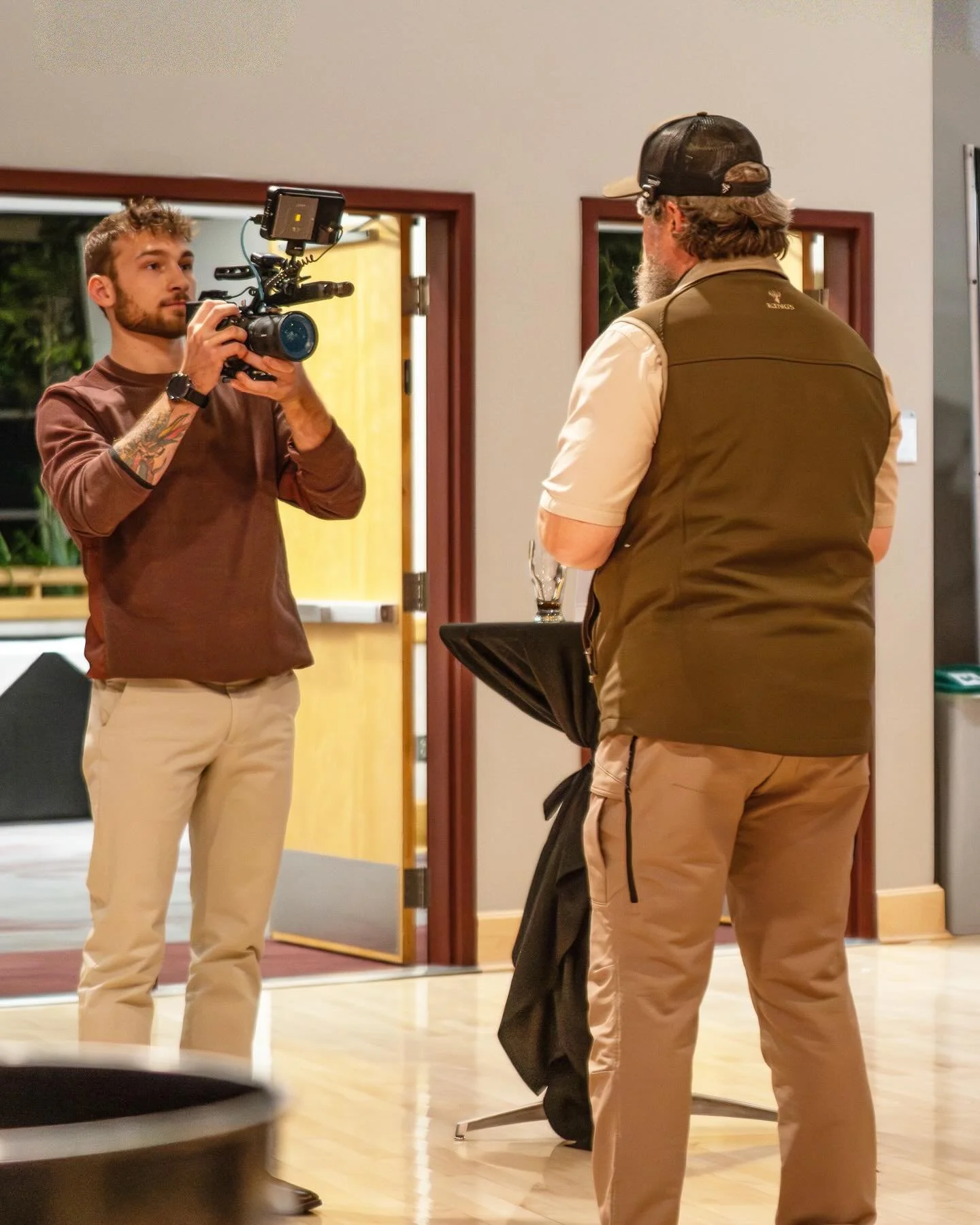 At the dark horn chapter banquet for the Mule Deer Foundation this past weekend

thanks for the photo Isaac!